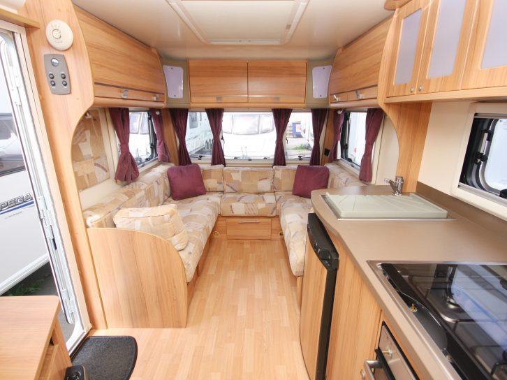 Buying guide: fixed-bed, end-washroom used caravans for under £15,000 ...