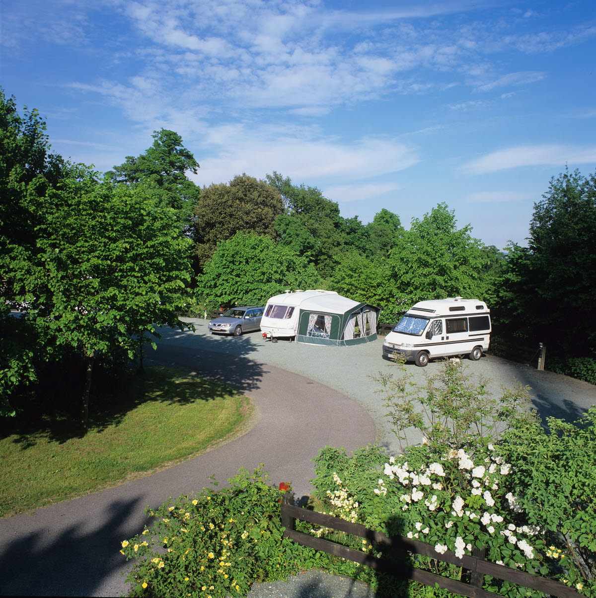 our-pick-of-the-best-caravan-parks-in-london-practical-caravan