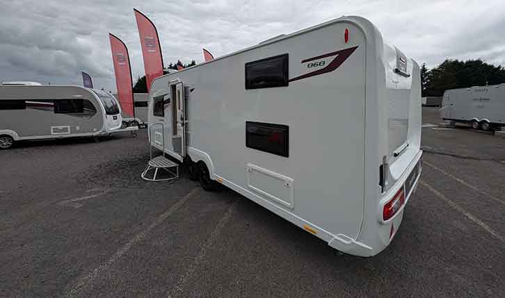 The Elddis Avanté 868