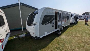 A Coachman Laser 845